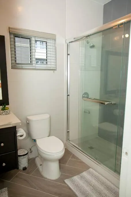 Funtime Vacation Home Kingston 0*,  Jamaica